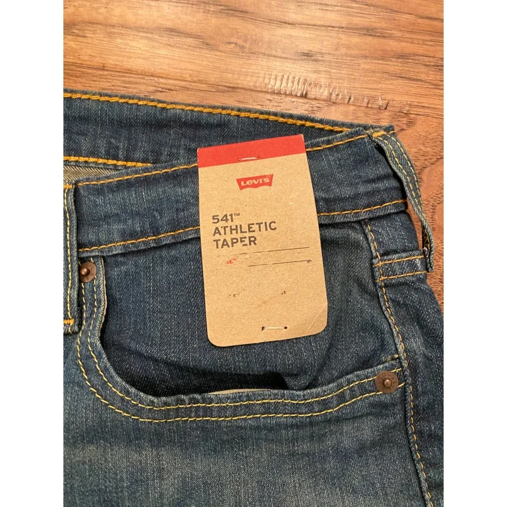 Levis 541 Athletic Taper Mens Jeans 33x30 Blue Stretch Denim New NWT